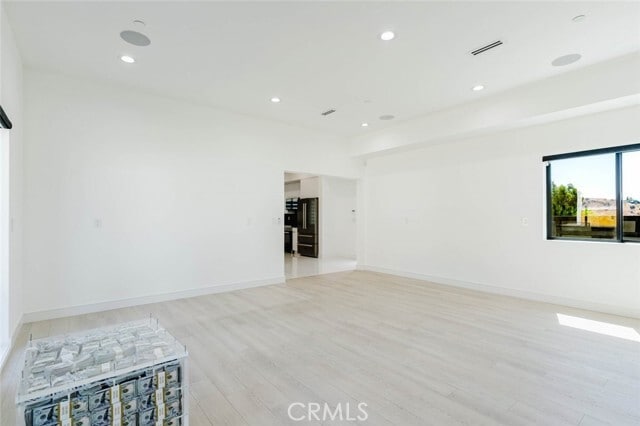 Building Photo - 9811 Foothill Pl