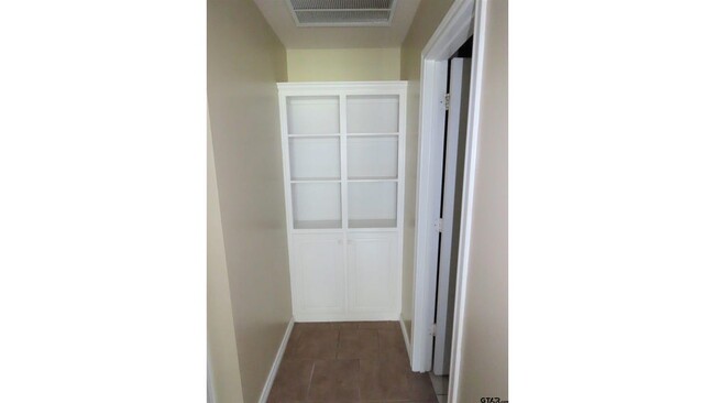 Building Photo - 21206 Altuda Ln