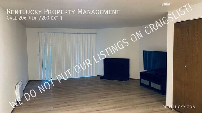 Building Photo - 1733 SW 318th Pl