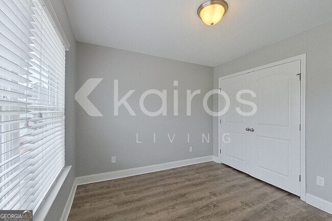 Building Photo - 407 Ferguson Ln