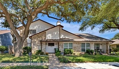 Building Photo - 2333 Garden Park Ct