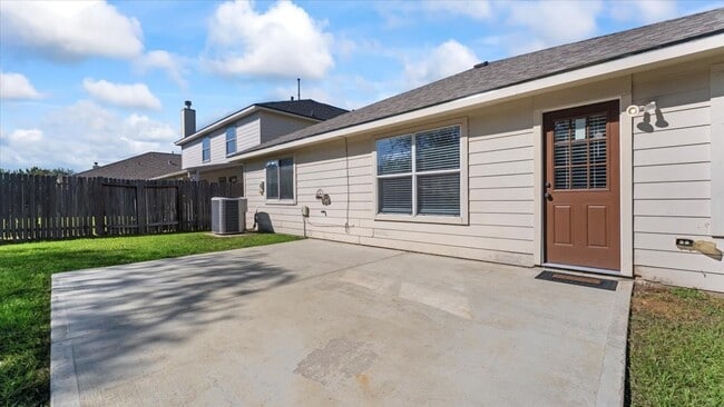 Building Photo - 8623 Sorrel Meadows Dr