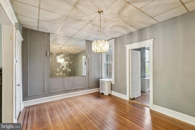 Building Photo - 6257 N 18th St