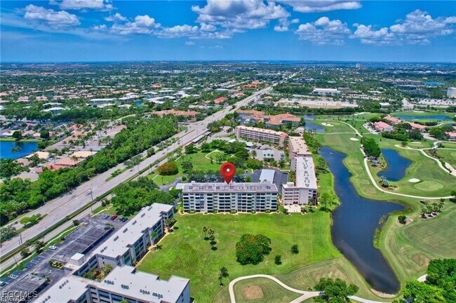 Building Photo - 7406 Lake Breeze Dr