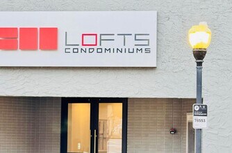 Building Photo - 800 New Hampshire St