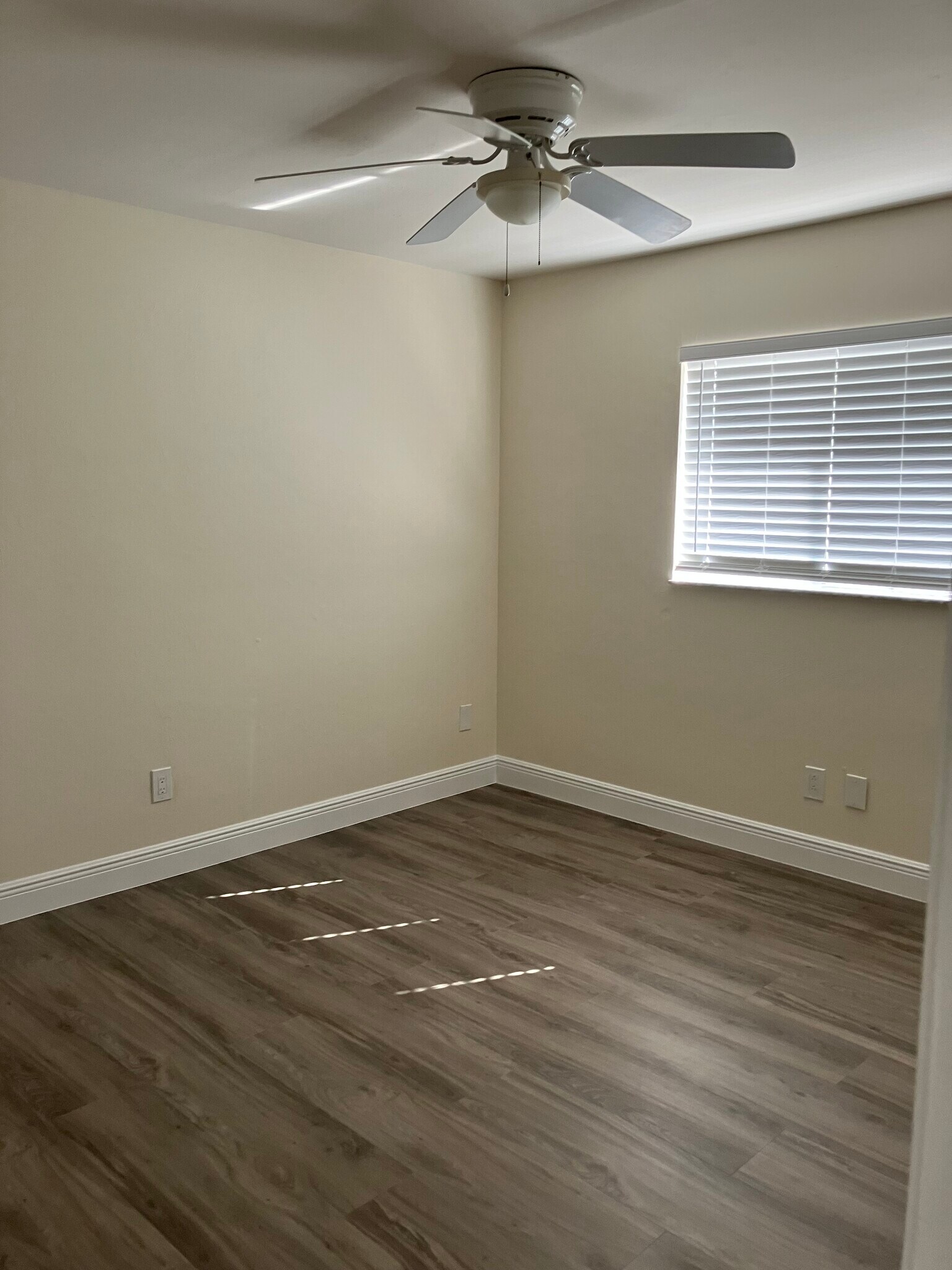 Front Guest Bedroom - 3712 SW 5th Pl