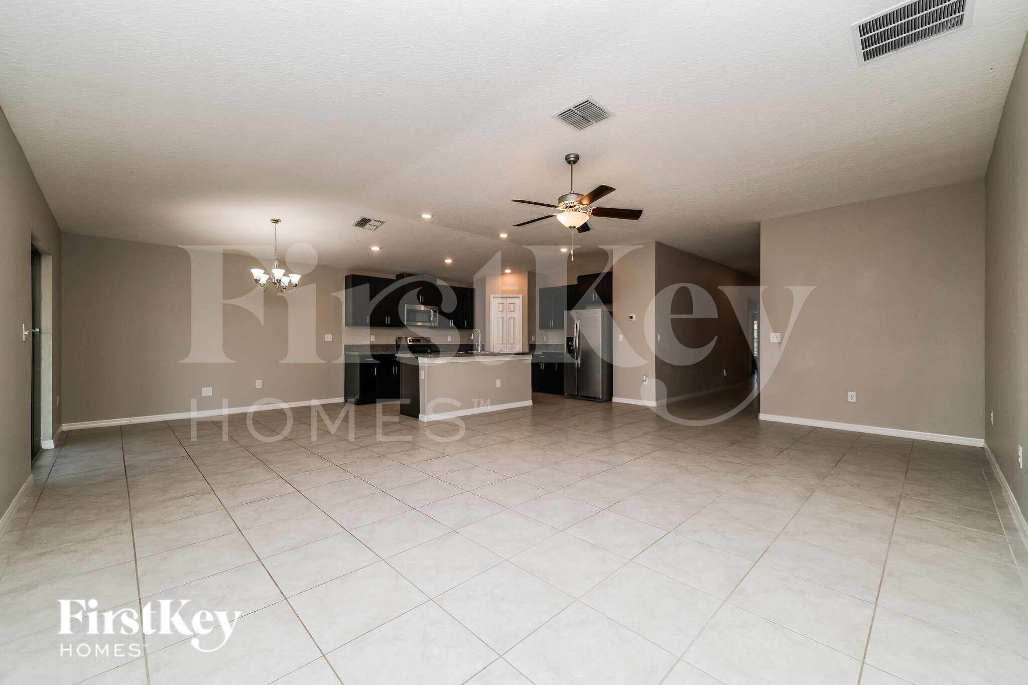 Building Photo - 10512 Strawberry Tetra Dr