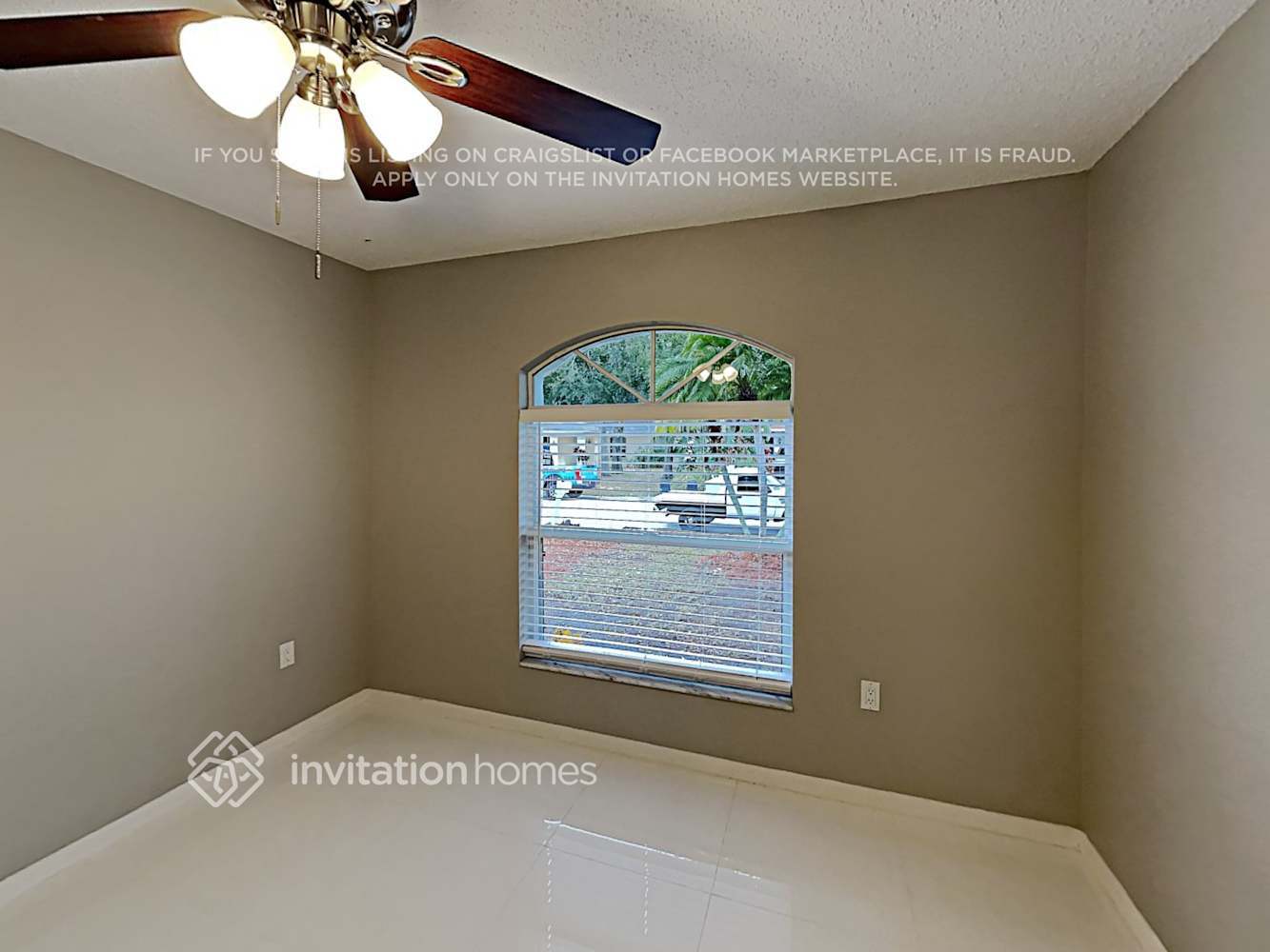 Building Photo - 7509 42nd Ct E