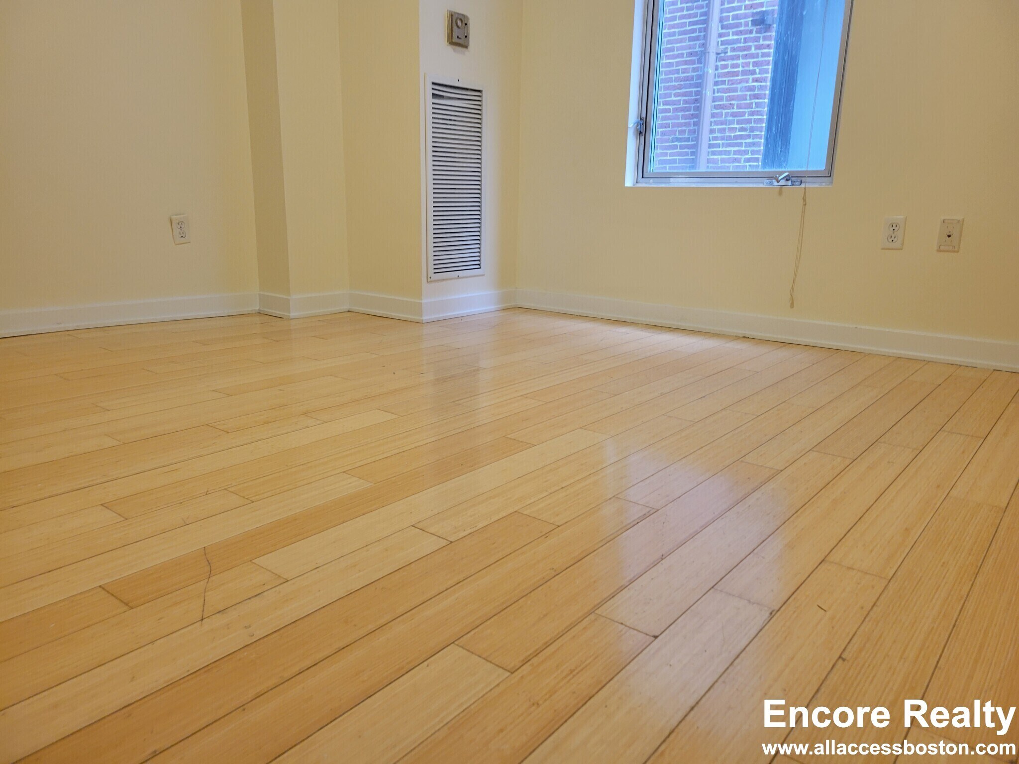 Building Photo - 40 Boylston St