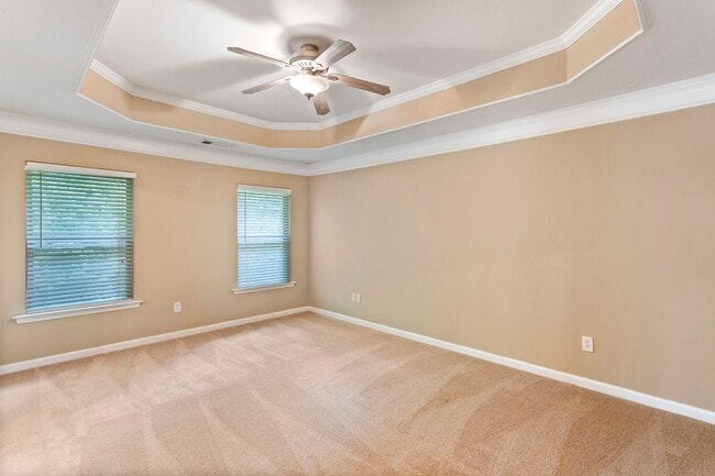 Building Photo - 4BR in sought after Centennial Lakes