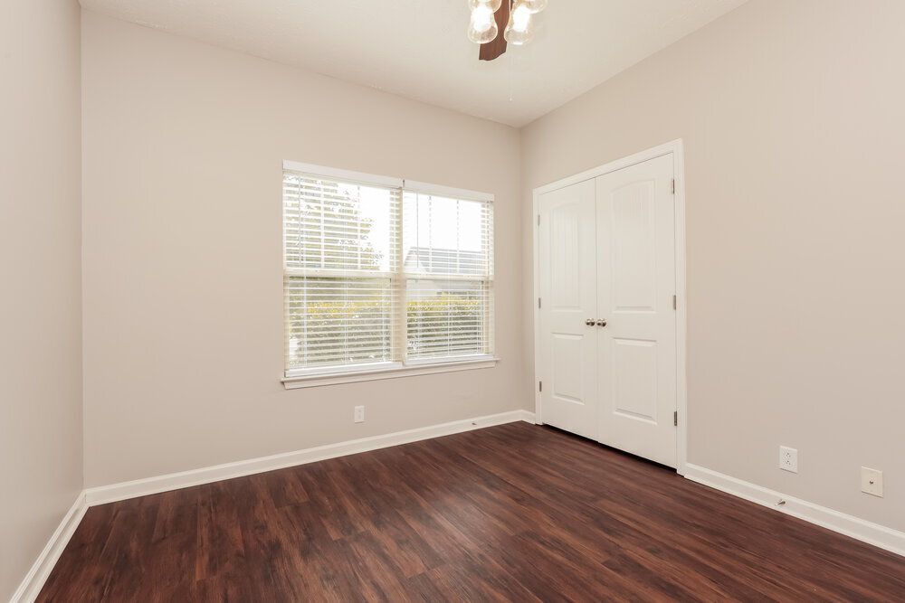 Building Photo - 1513 John Lee Ln
