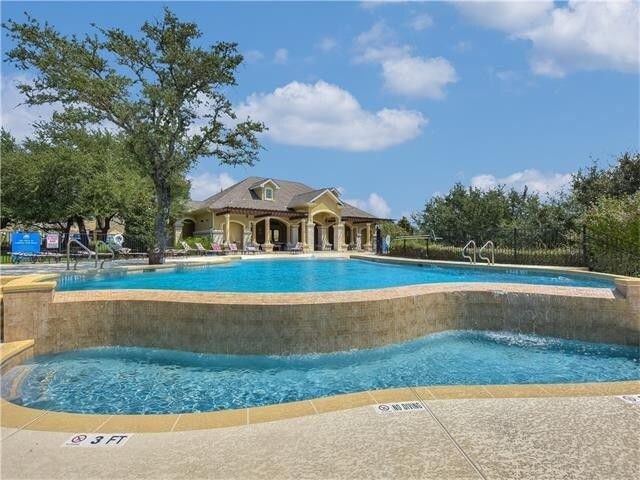 Building Photo - 106 Evolutions Path