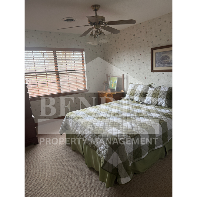 Building Photo - 178 McClary Dr