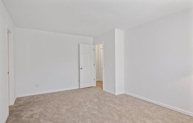 Building Photo - 5576 Clover Rise Ln