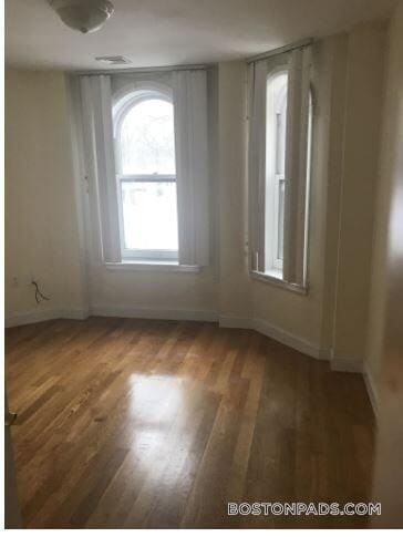 Building Photo - 90 Westland Ave