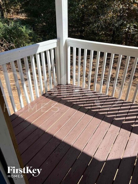 Building Photo - 506 Oxford Ridge