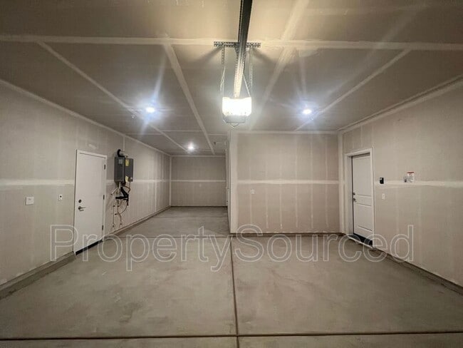 Building Photo - 1029 Pipit St