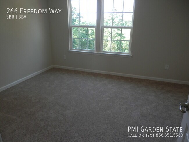 Building Photo - For Rent $2450 NEW CONTRUCTION
