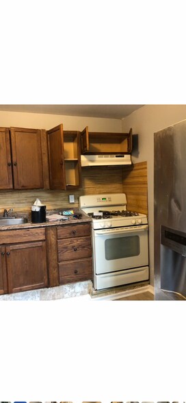 Building Photo - 2005 Grant Ave