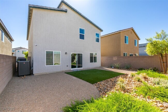 Building Photo - 4488 Ginger Hls Ave