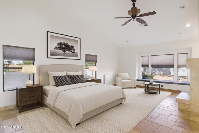 Building Photo - 12512 E Cortez Dr