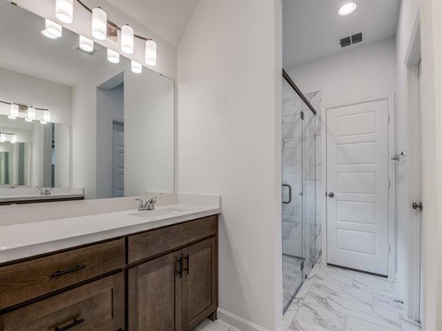 Building Photo - 4331 Hudson St