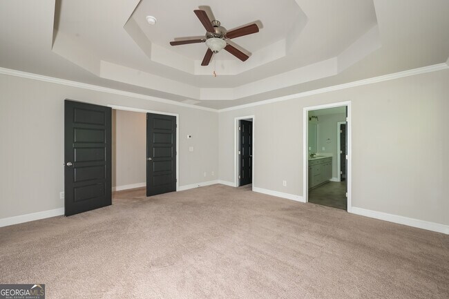 Building Photo - 707 Overlook Gln Dr
