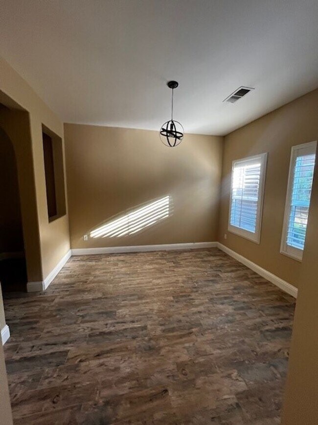 Building Photo - 8701 Maggiore Ln