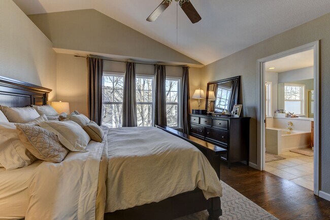 Building Photo - Stunning Upgraded 5BR 4BA Lafayette Home Near Coal Creek Trail & Hwy 287**