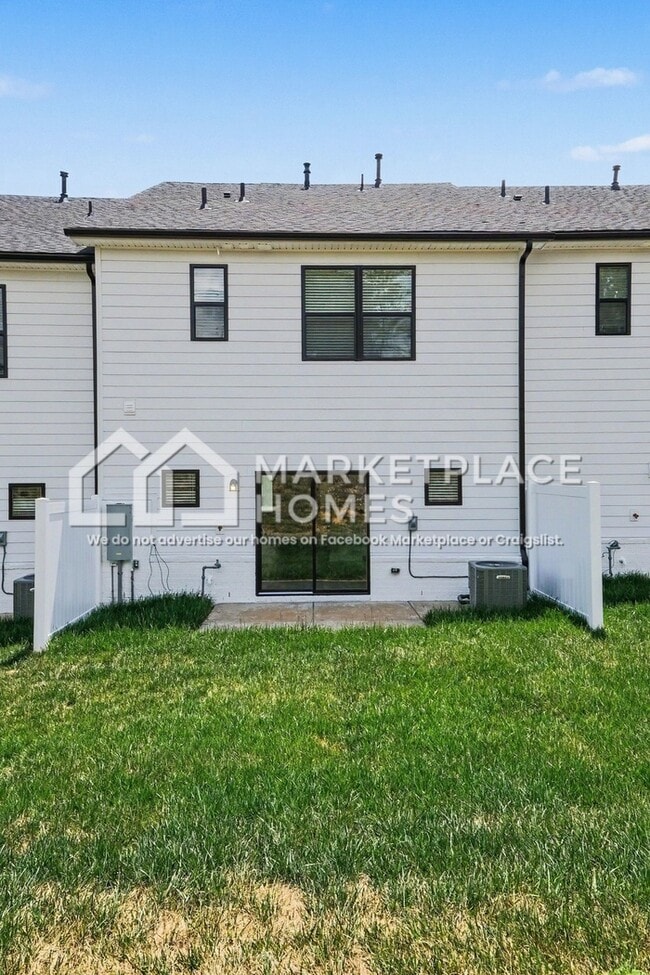 Building Photo - 4025 Norman Dr