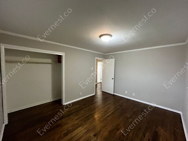 Building Photo - 4306 Righton Ln