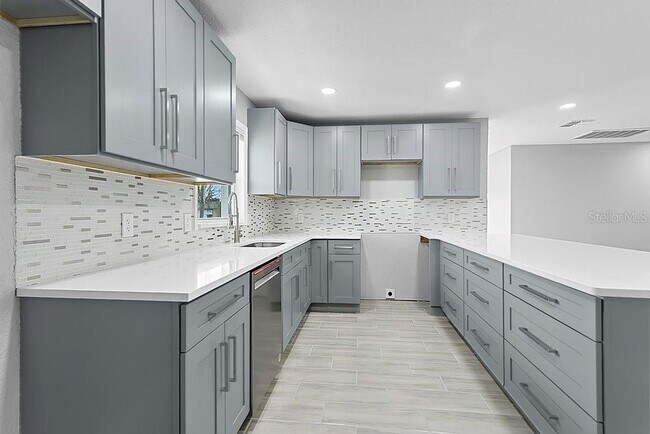 Building Photo - 4823 Kathy Jo Terrace