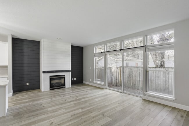 Building Photo - 16603 SW 134th Terrace