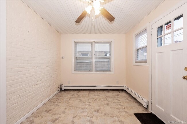 Building Photo - 166-23 24th Ave