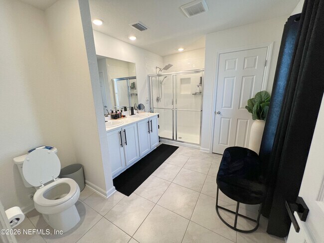 Building Photo - 7223 Hawkes Bnd St