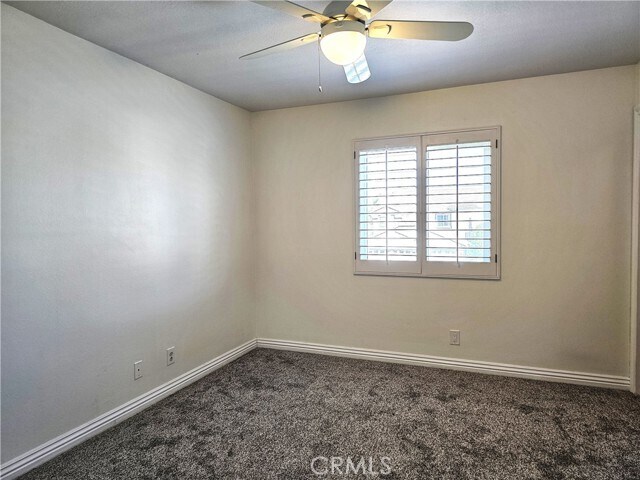 Building Photo - 2938 S Buena Vista Ave