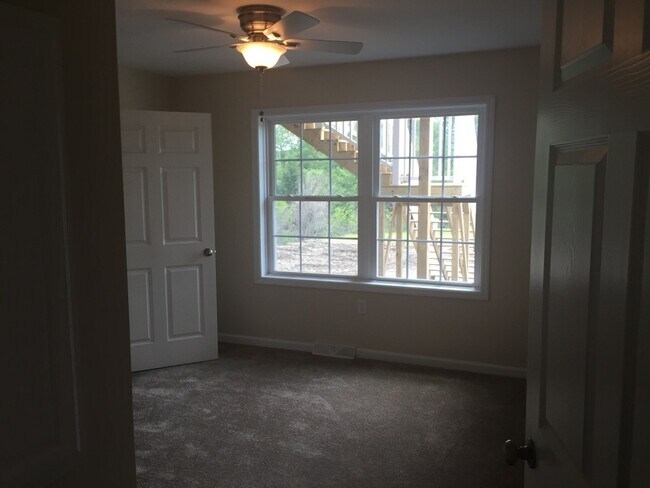 Building Photo - 38 Rudd Farm Dr