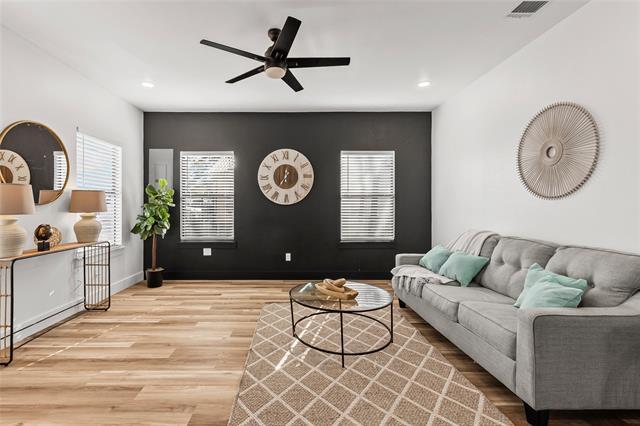 Building Photo - 1900 Rosemary