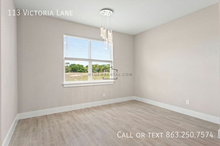Building Photo - 113 Victoria Ln