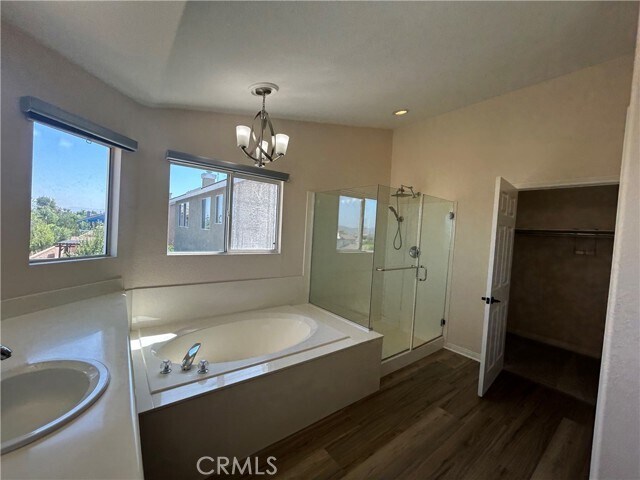 Building Photo - 831 Johnny Cash Dr