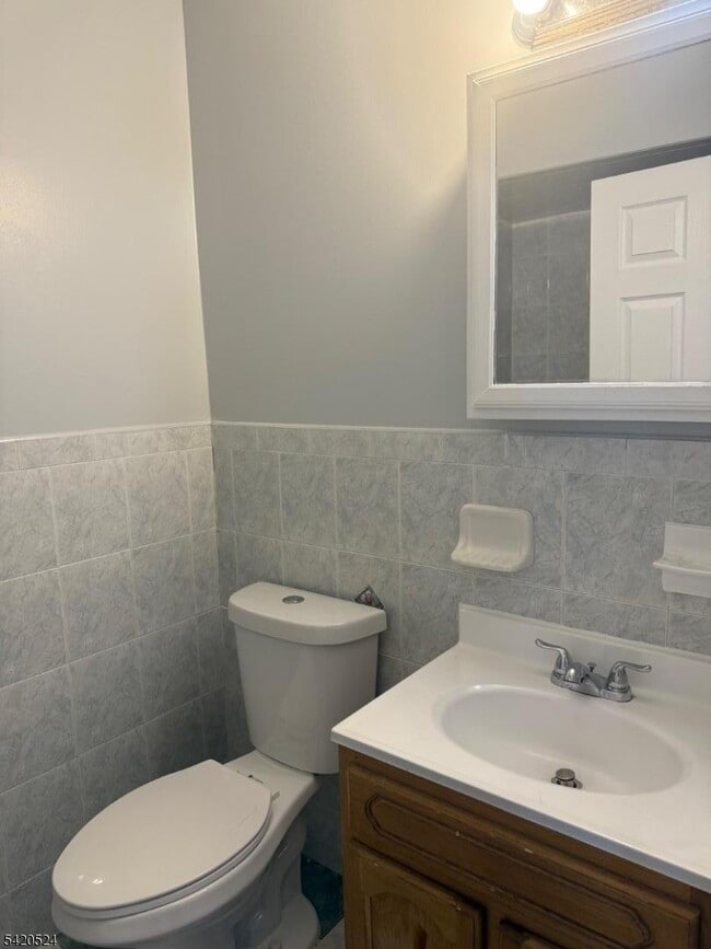 Building Photo - 537 S 18th St