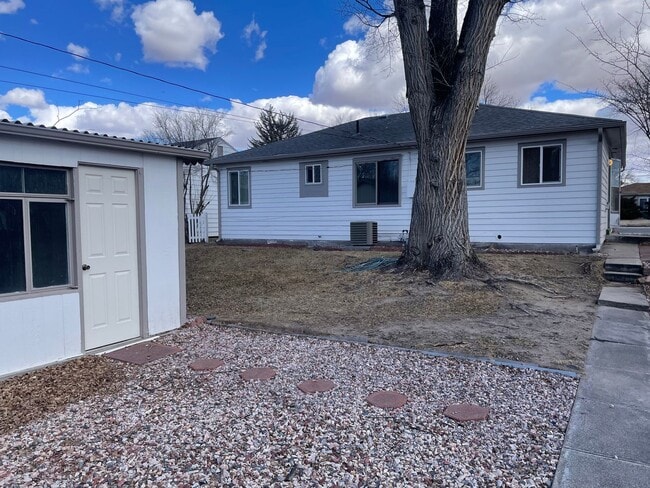 Building Photo - Charming Newly Renovated 3-Bedroom Home!