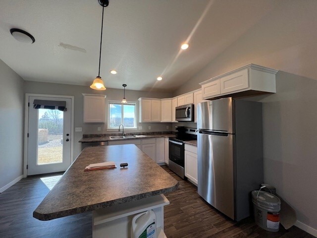 Building Photo - 1251 Chet St