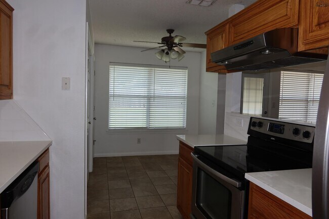 Building Photo - 5223 Air Force Dr