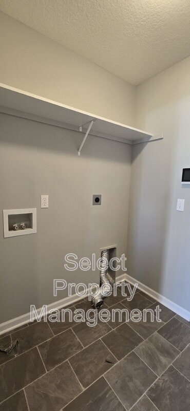 Building Photo - 353 Zebulon Cove