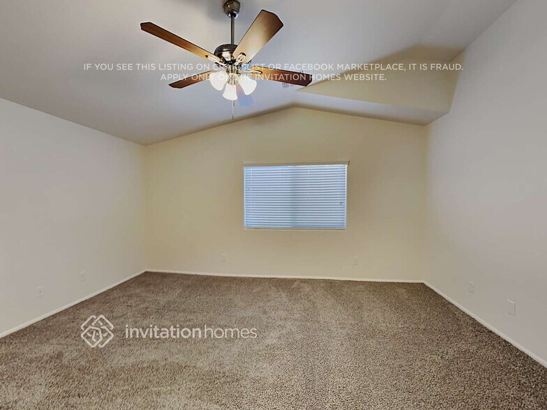 Building Photo - 41640 W Sunland Dr