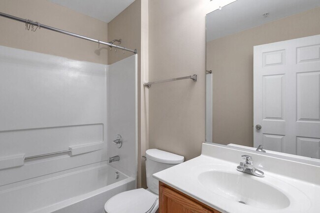 Building Photo - 5110 Neuse Commons Ln