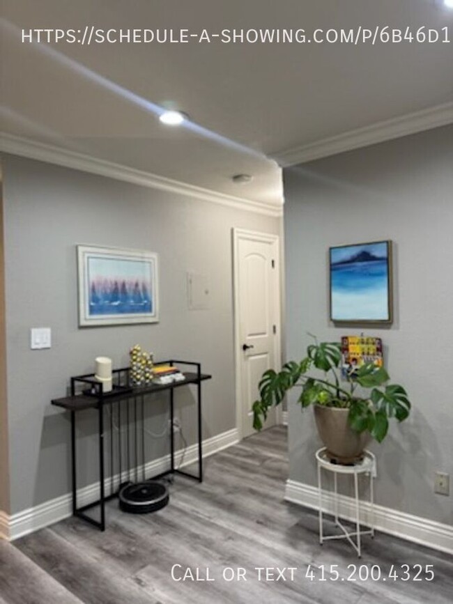 Building Photo - 309 Tradewinds Dr