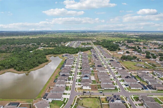 Building Photo - 13055 Willow Grove Dr