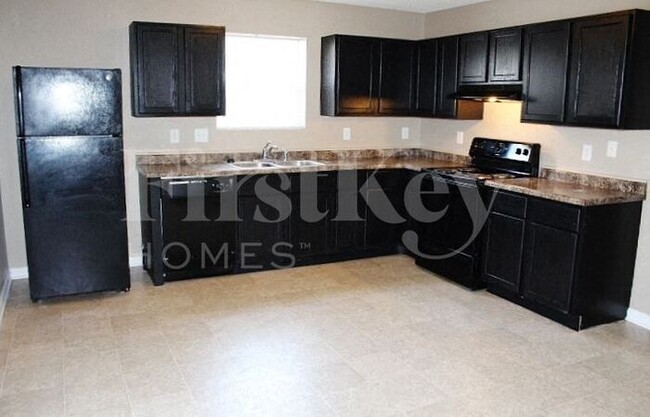 Building Photo - 10444 Apple Creek Dr